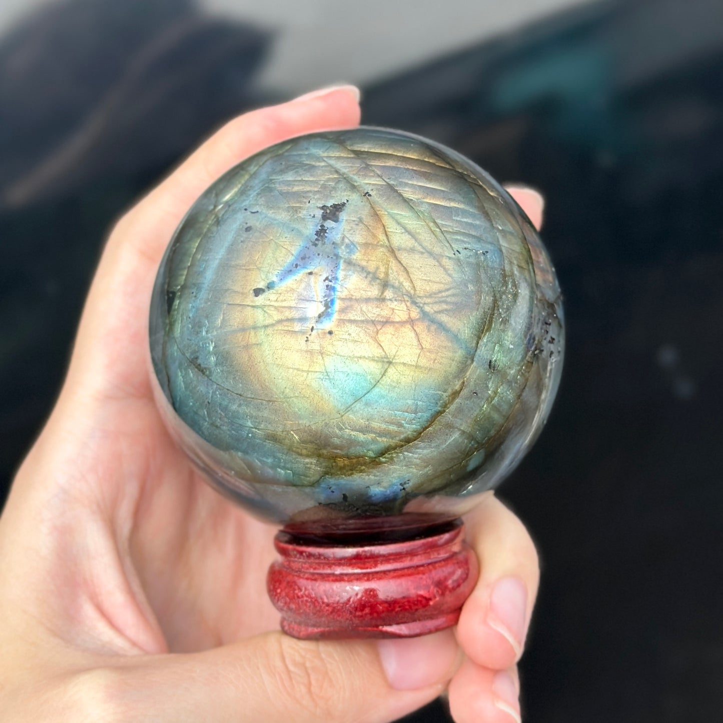 Labradorite Crystal Sphere - Hand-Carved Iridescent Healing Ball for Energy Cleansing and Home Decor